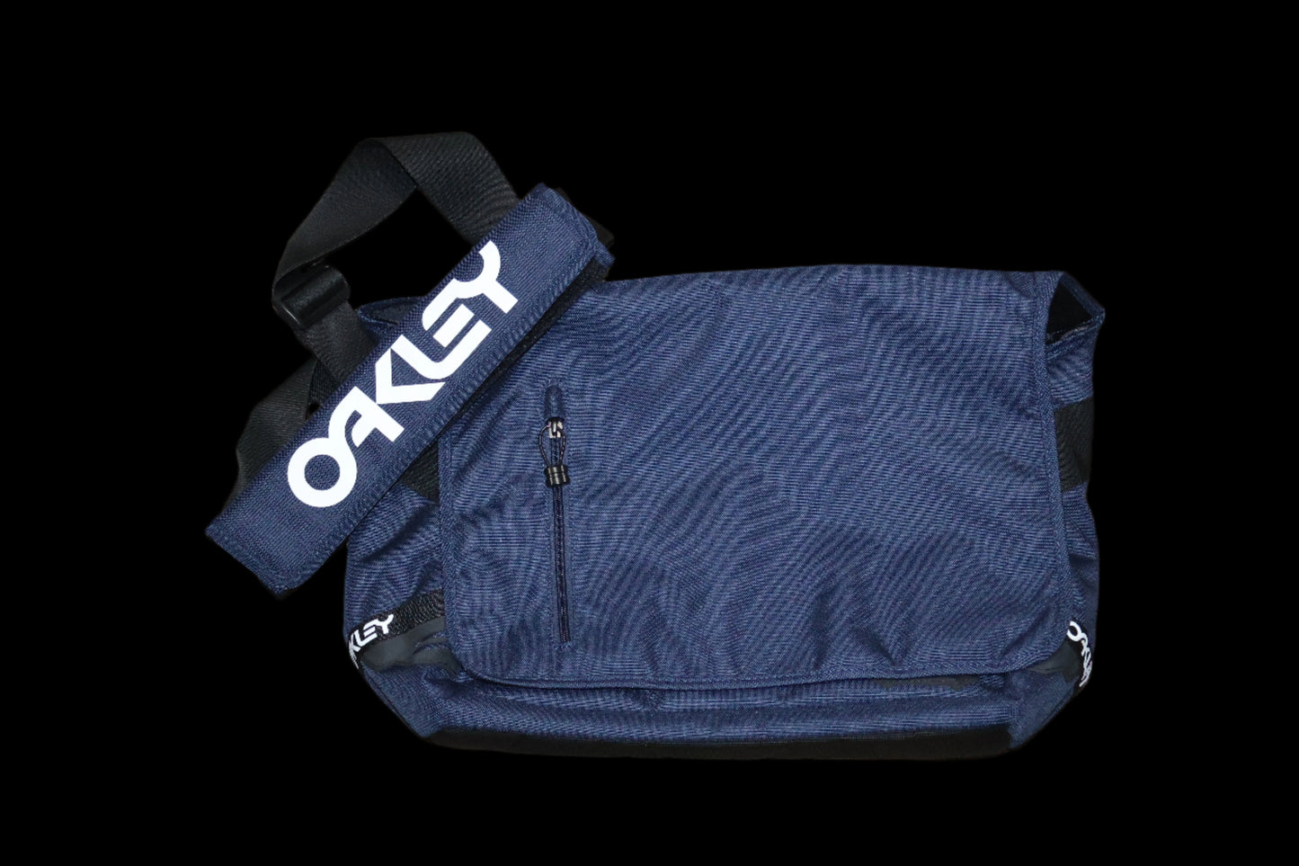 Oakley 15L Street Messenger Bag Computer Shoulder Pack OAKLEY Y2K BAG PACK